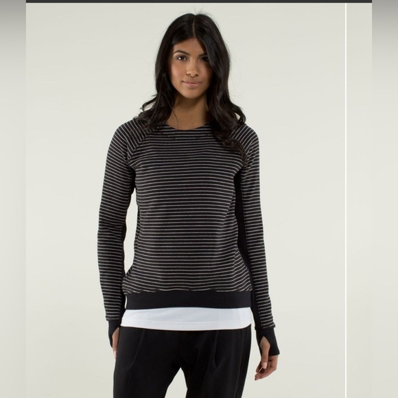 Lululemon Fleet Street black white striped pullover size 2 - Picture 1 of 7